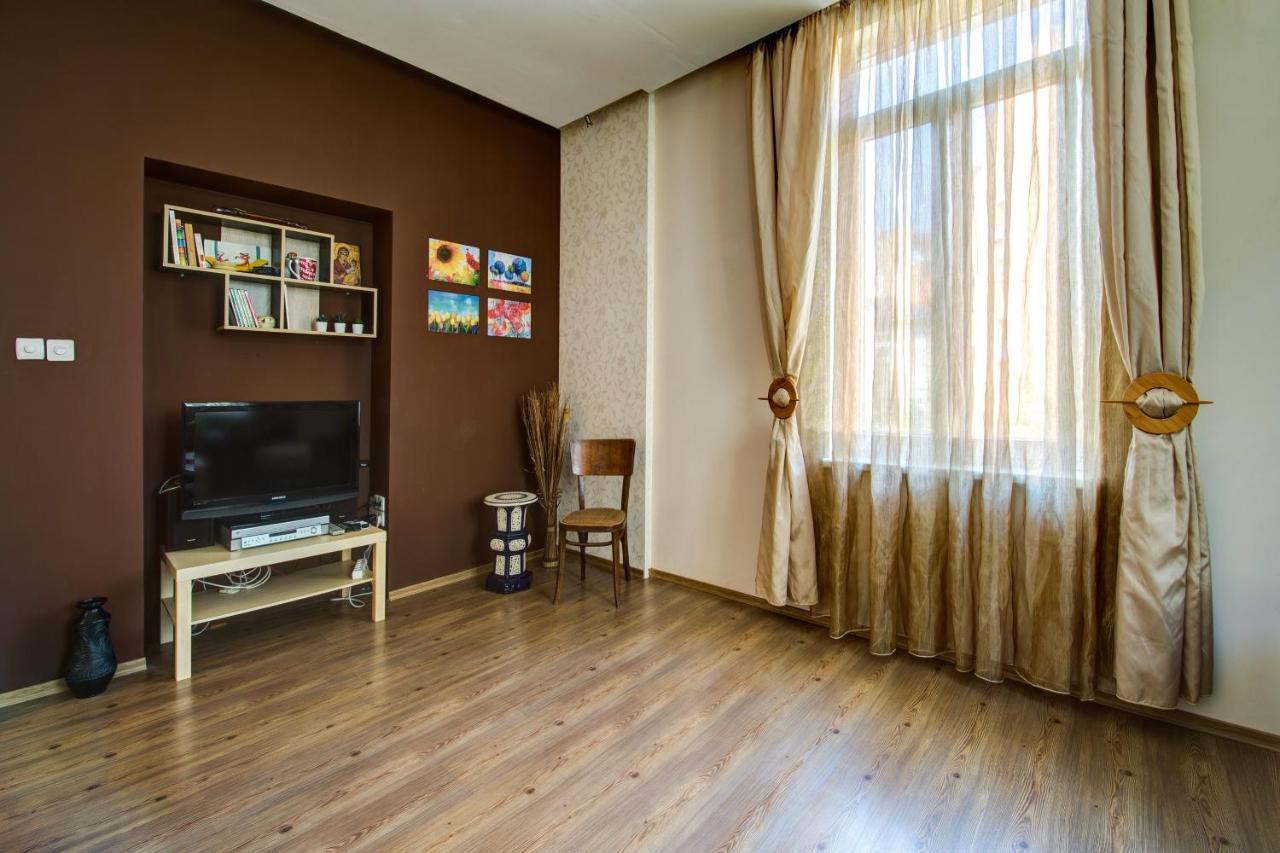 Apartment 65 - Airy Aprt At Top Center Sofia Extérieur photo